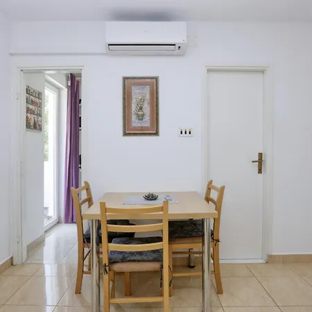 Apartamento By The Sea Jezera, Murter - 19056 *