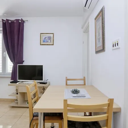 By The Sea Jezera, Murter - 19056 * Jezera