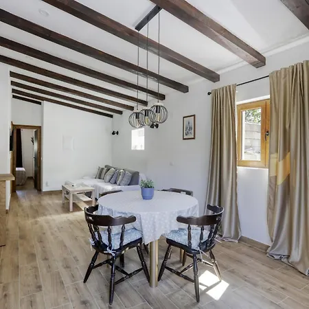 By The Sea Jezera, Murter - 19056 Apartment