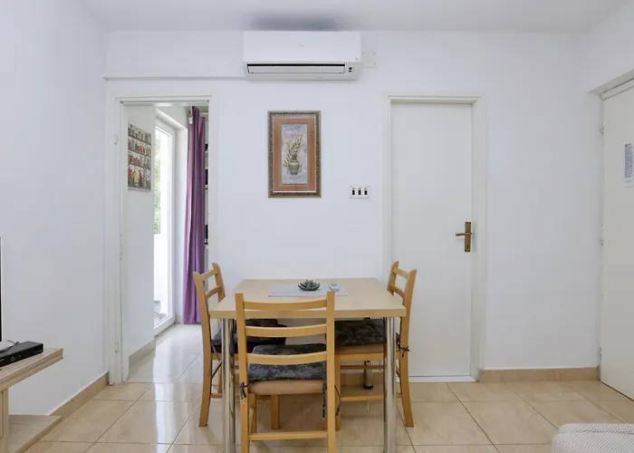 Apartamento By The Sea Jezera, Murter - 19056 *