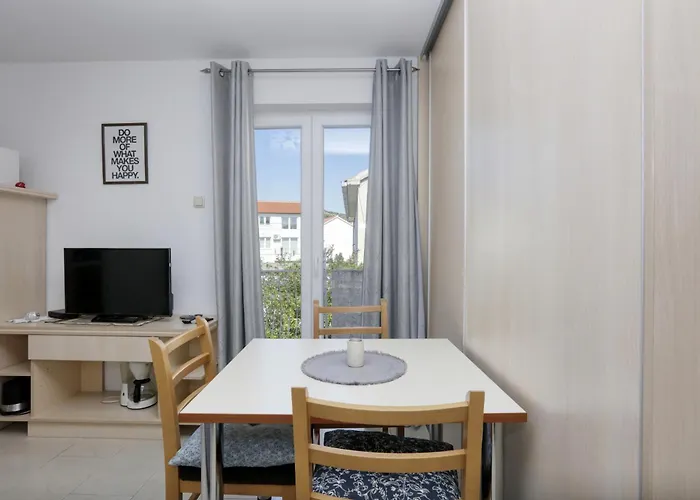 Apartamento By The Sea Jezera, Murter - 19056